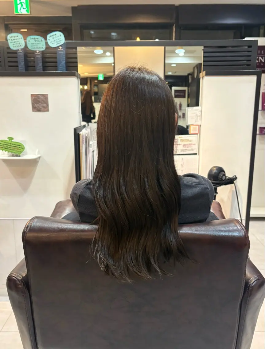ロング カラー ブラウンカラー ヘアカラー AIRI /  eachのヘアスタイル