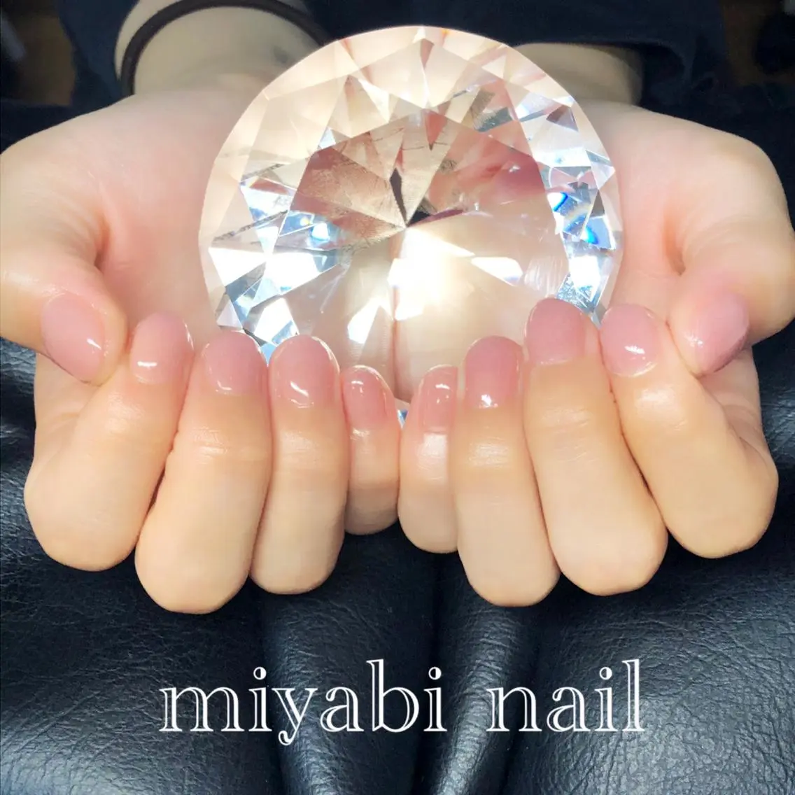 ネイル ジェルネイル ワンカラーネイル ピンク ぷっくりネイル ショートネイル ハンドネイル miyabi nail 桂川駅近くのネイルデザイン