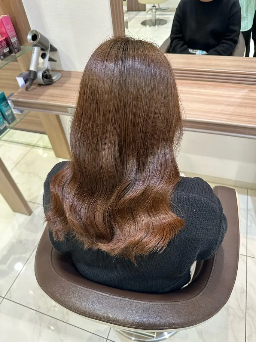ロング カラー ヘアカラー 藤田 実優のヘアスタイル