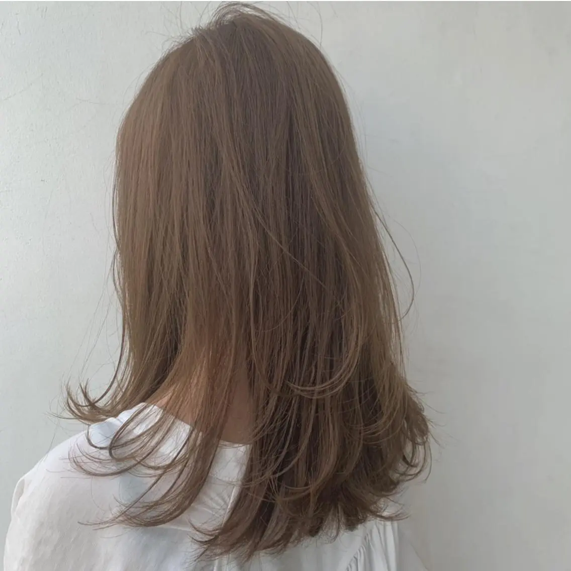 セミロング 村澤 拓弥のヘアスタイル