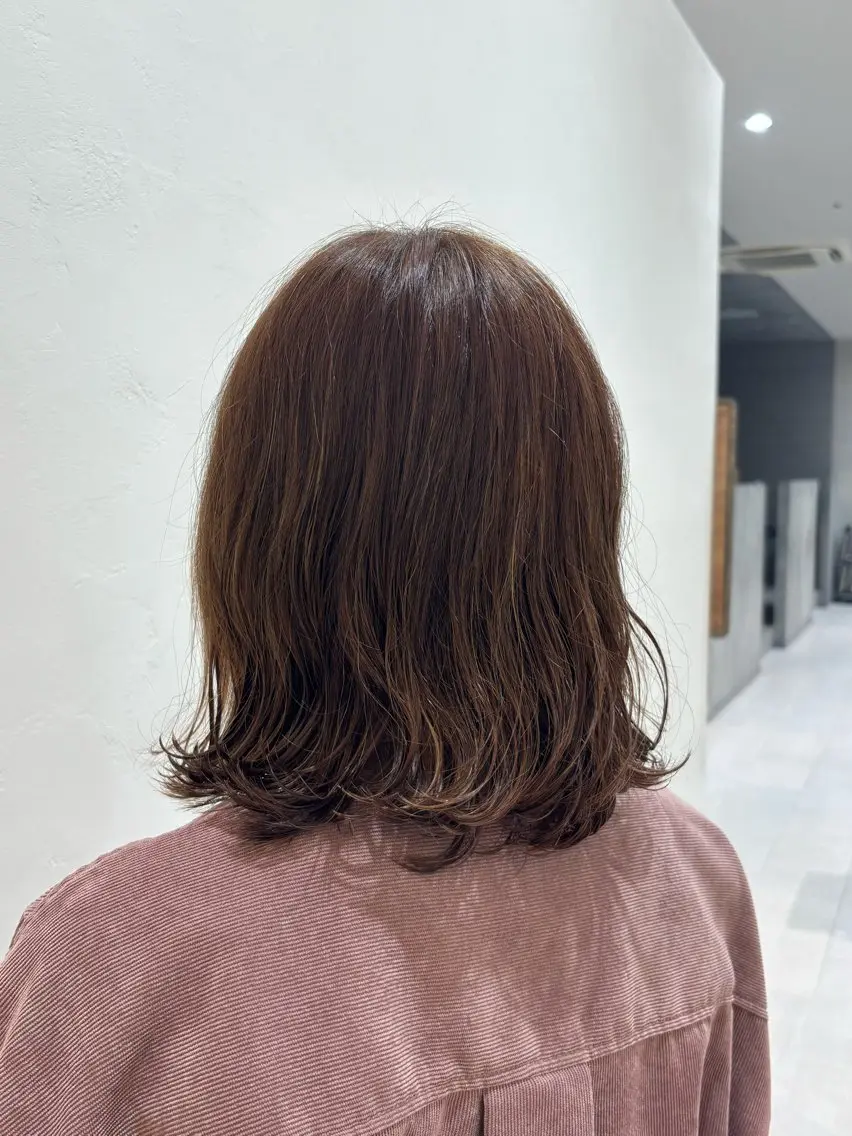 ミディアム カラー ベージュカラー ハイライトカラー ハイライト ヘアカラー 西村 佳凜のヘアスタイル