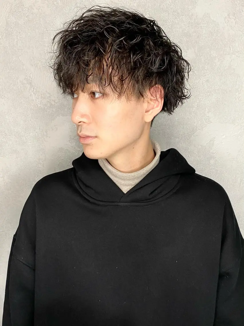 【メンズ限定】カット＋ツイストパーマorスパイラルパーマorツイストスパイラルパーマの写真