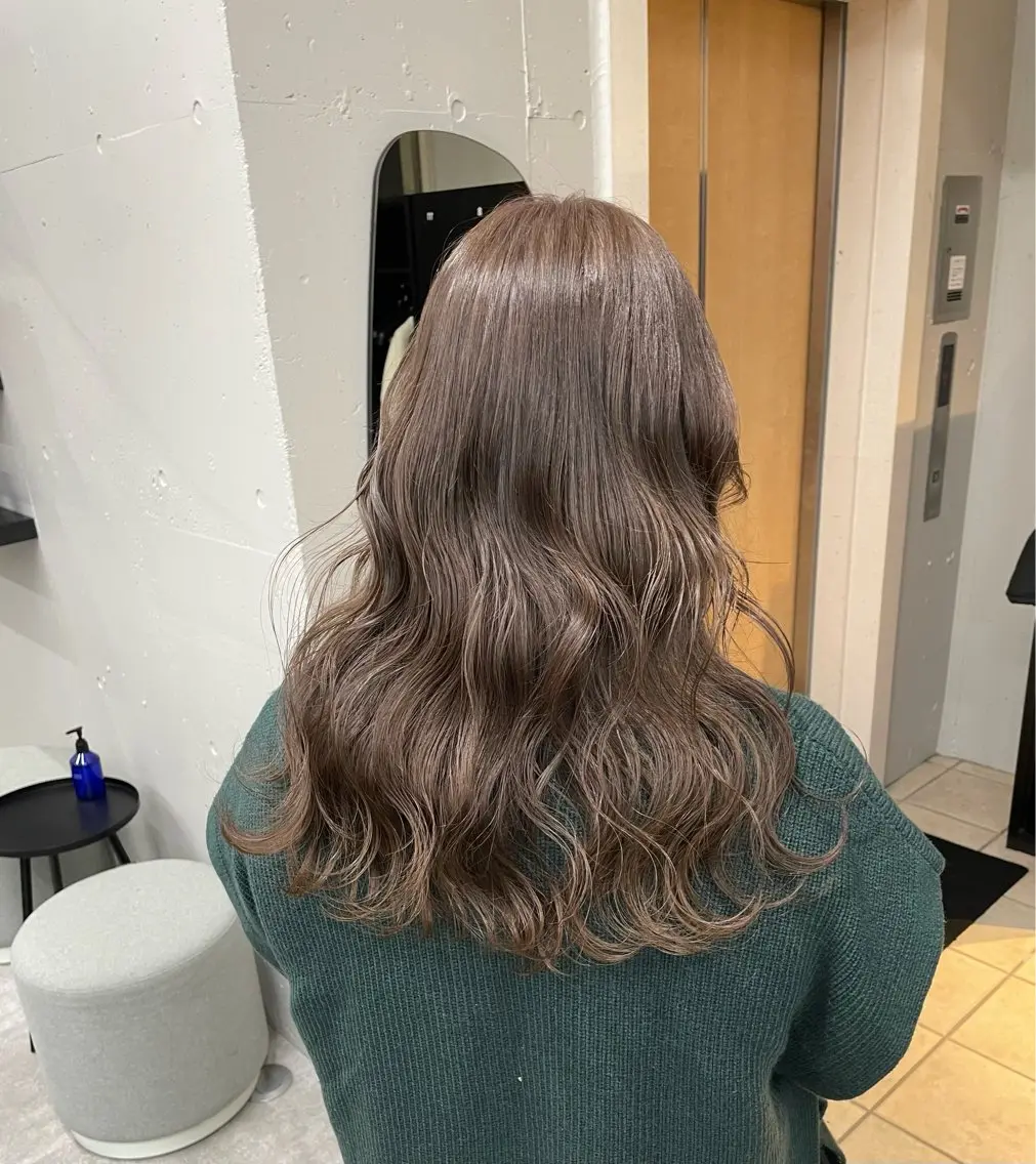 ロング ヘアカラー miku/天神 艶カラーのヘアスタイル