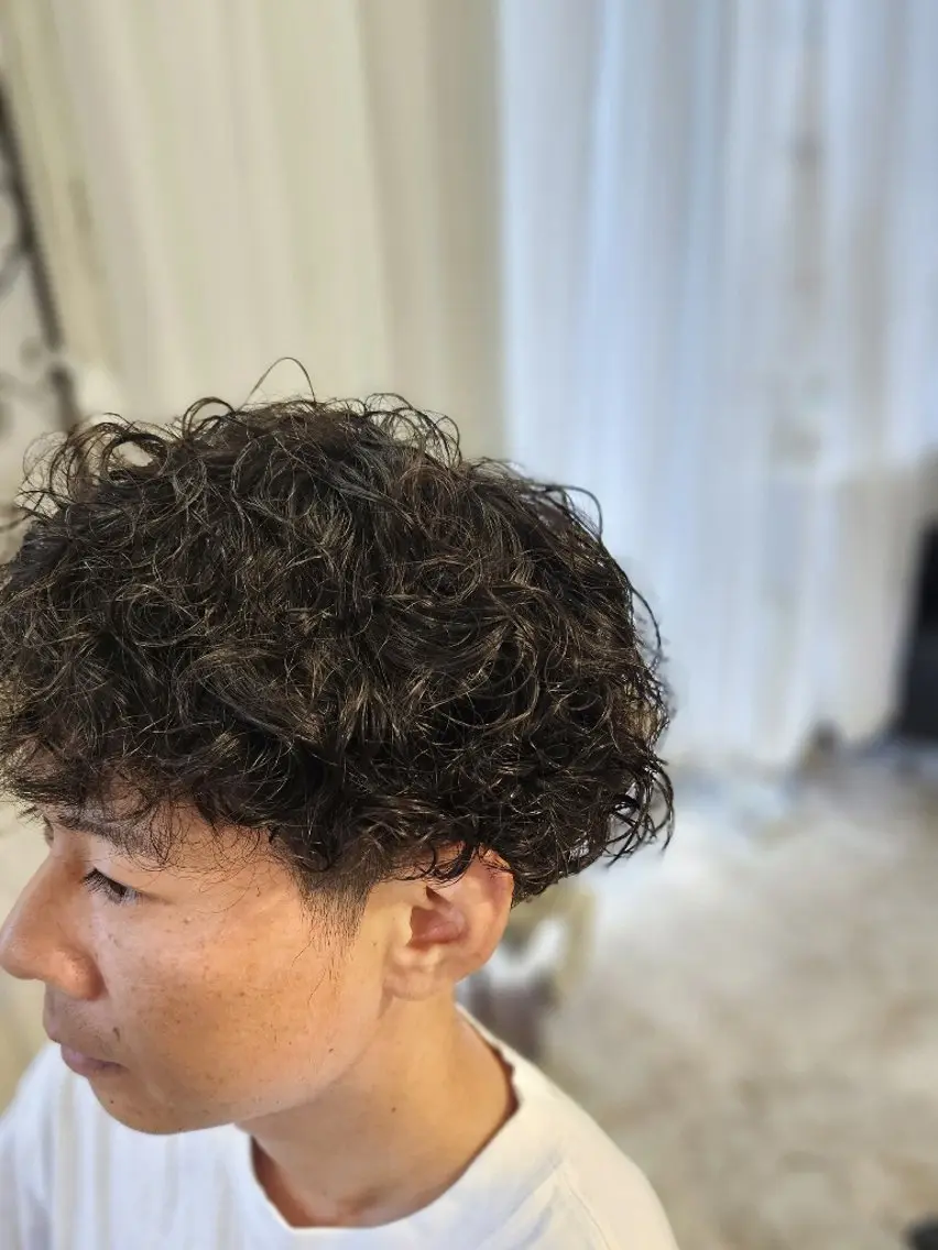 パーマ メンズ パーマ 熊野 タイソンのヘアスタイル