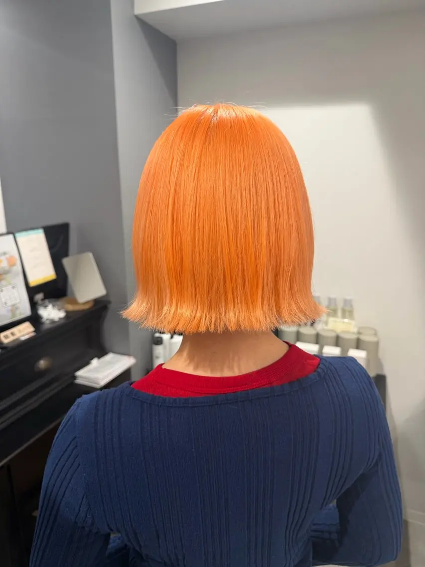 ショート カラー ブロンド オレンジ カット ヘアカラー トリートメント ハイトーンカラー/ ボブ/KOBAのヘアスタイル