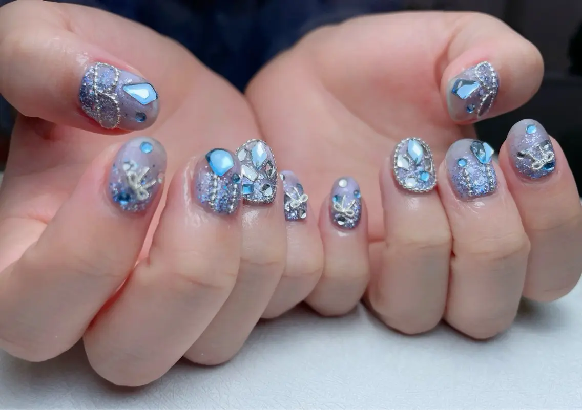 ネイル アートネイル 長さ出し フレンチネイル ジェルネイル ガーリー 中野駅から2分 MEO NAILのネイルデザイン