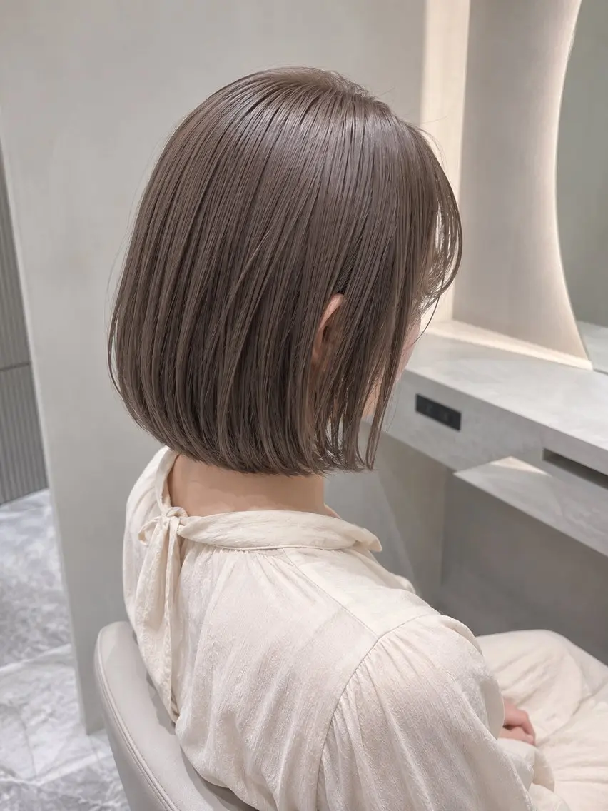ミディアム 切りっぱなしボブ ボブ カット トリートメント EARTH 榎本のヘアスタイル