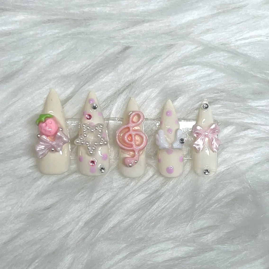 ネイル ハンドネイル MOMOKA ★池袋nailのネイルデザイン