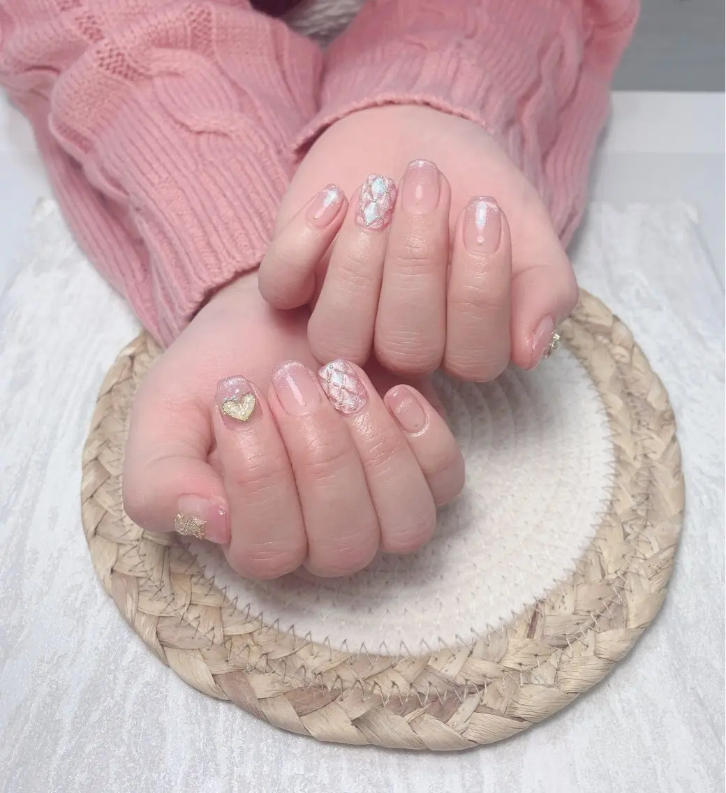 ネイル uu ネイルサロン関内🌼のネイルデザイン