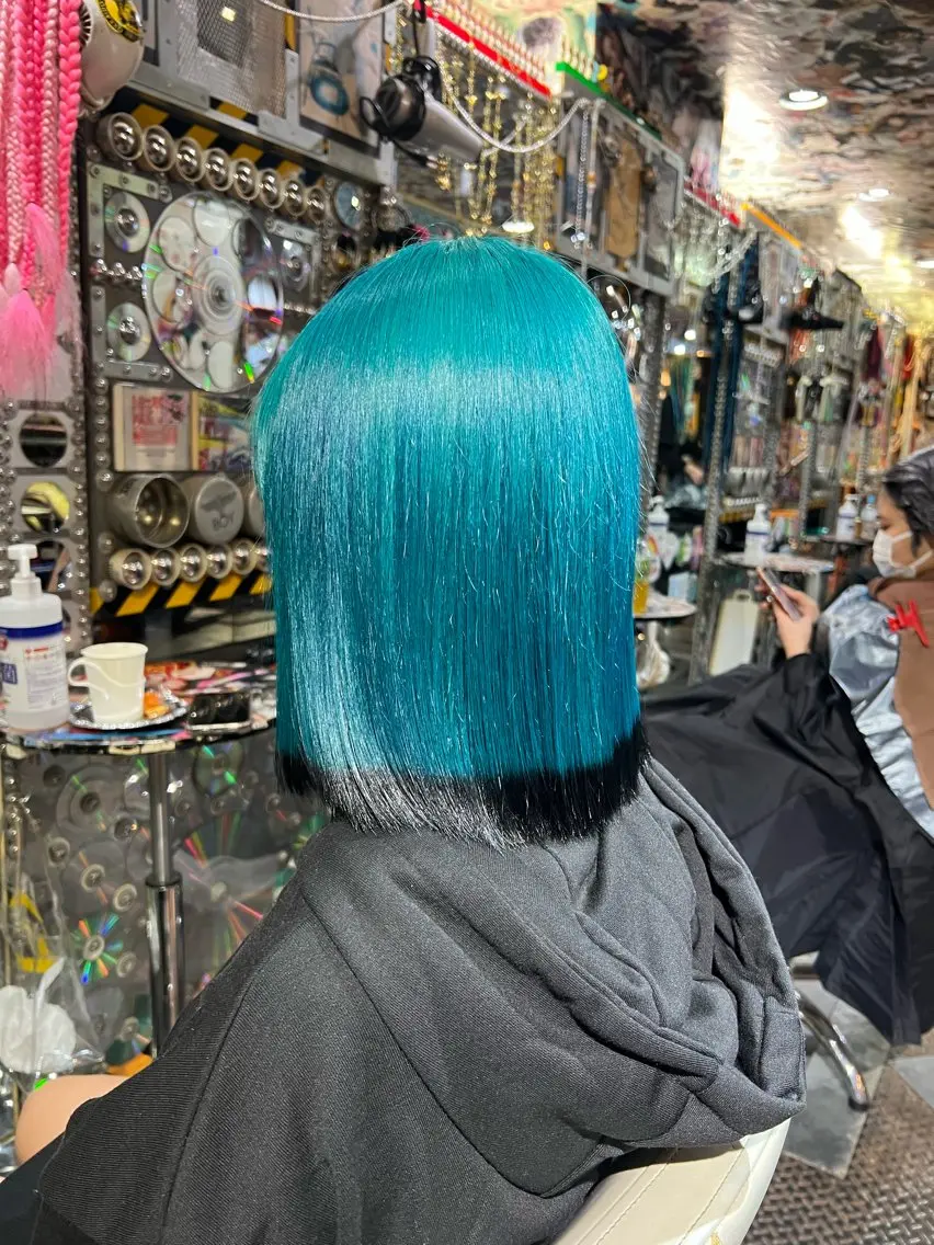 ミディアム カラー メンズ カット ヘアカラー KOYA コヤのヘアスタイル