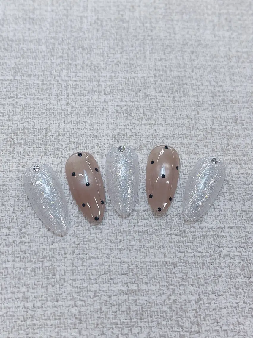 ネイル チークネイル 成人式 フレンチネイル グラデーション 氷ネイル・うるうるネイル ハンドネイル DUO MI nail salonのネイルデザイン