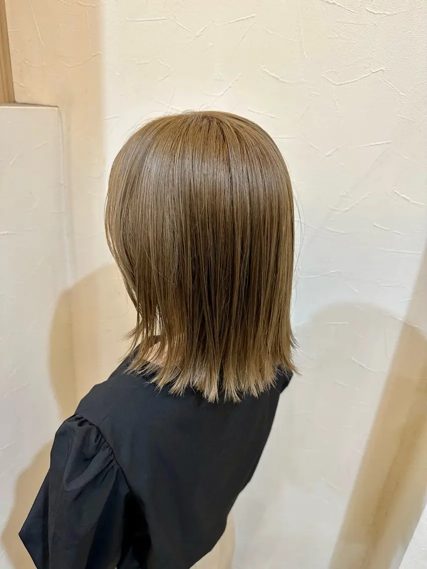 ショート カラー カット ヘアカラー トリートメント 小坂直輝【髪質改善・ 似合わせカット】のヘアスタイル
