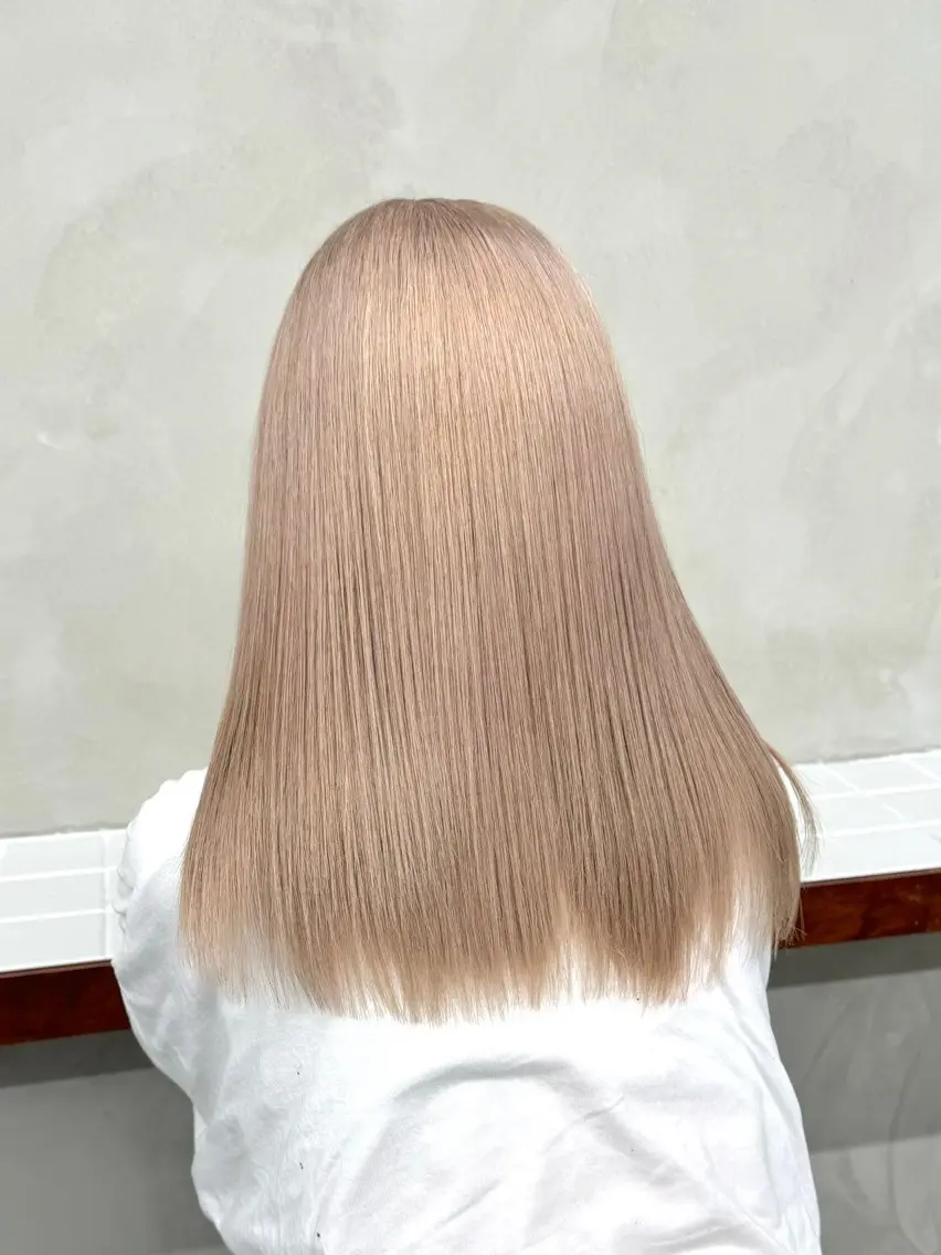 ロング カラー アッシュ ベージュカラー ブリーチ ケアブリーチ ダブルカラー カット ヘアカラー トリートメント ブリーチ ハイトーン 特化🌈フジタハルキのヘアスタイル