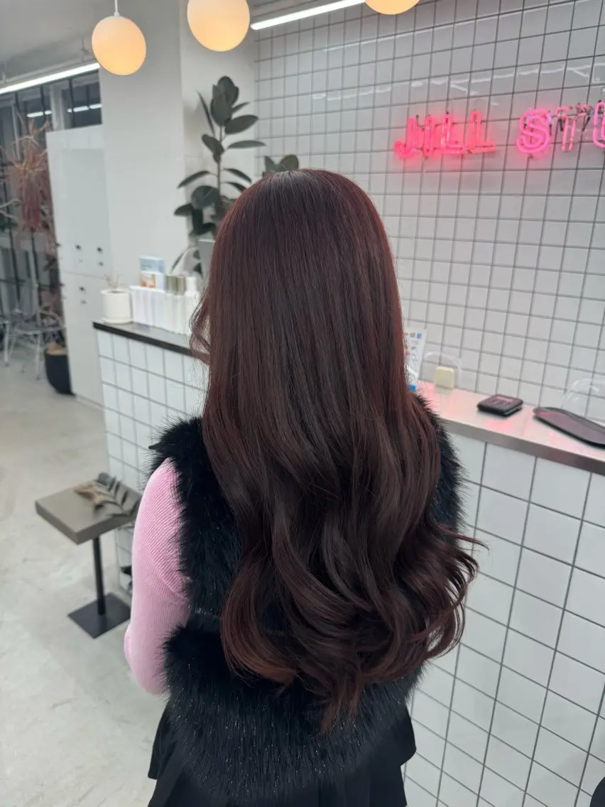 ロング カラー ヘアカラー 🩵しの🩵 JILLSTUDIOのヘアスタイル