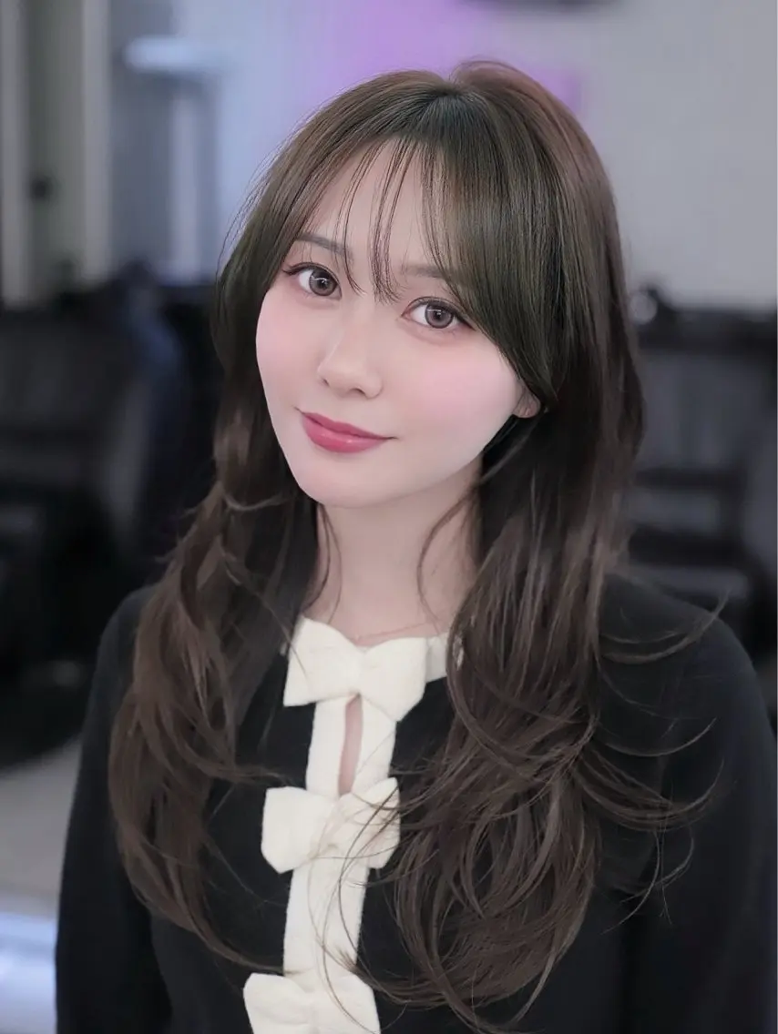 ロング カラー ハッシュカット 韓国風ヘア レイヤーカット カット ヘアカラー トリートメント 盛れる顔周りカット ♥️韓国ヘア"ちぇるのヘアスタイル