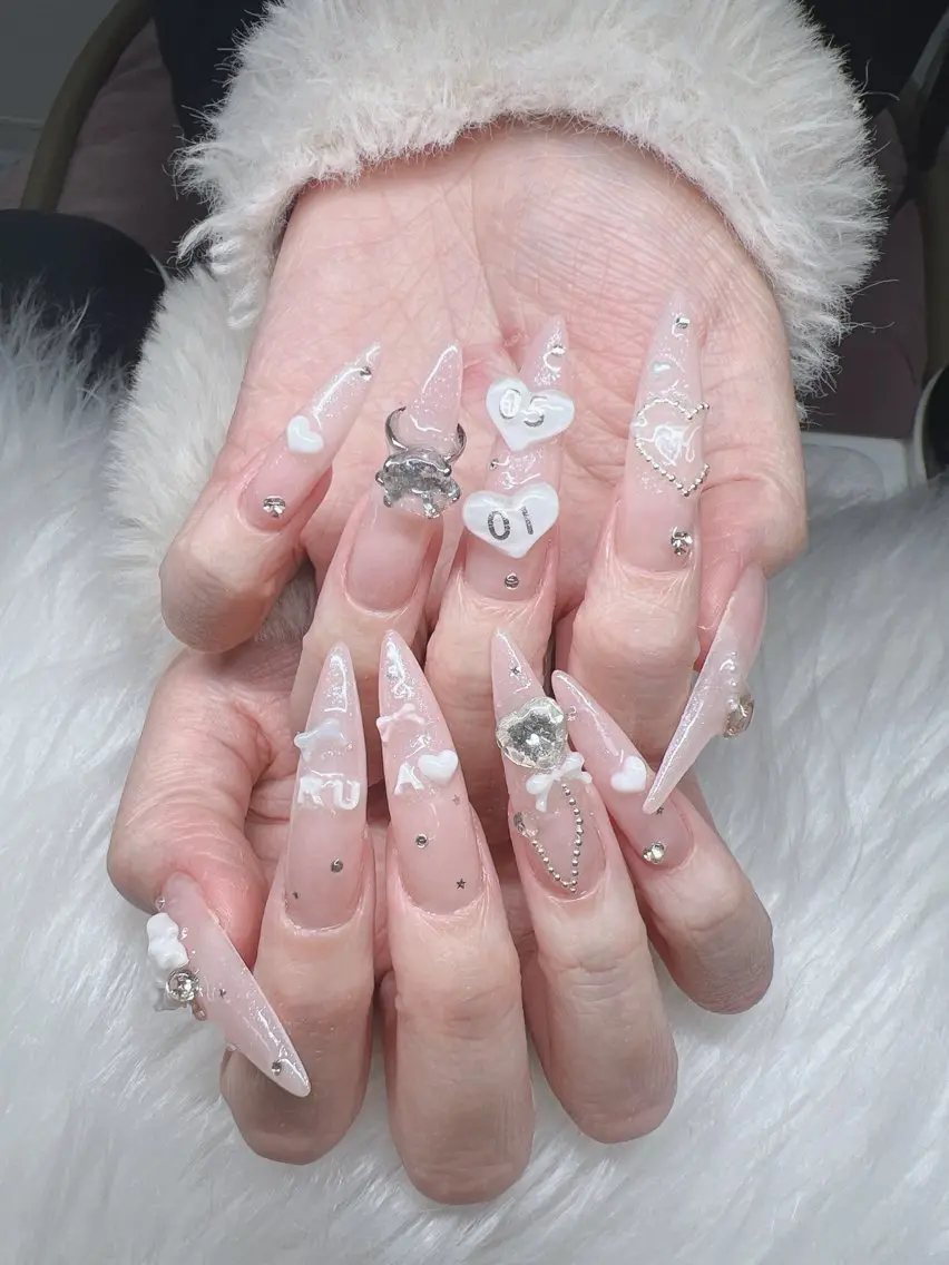 ネイル ハンドネイル Lee Nails チップ長さだし専門店のネイルデザイン