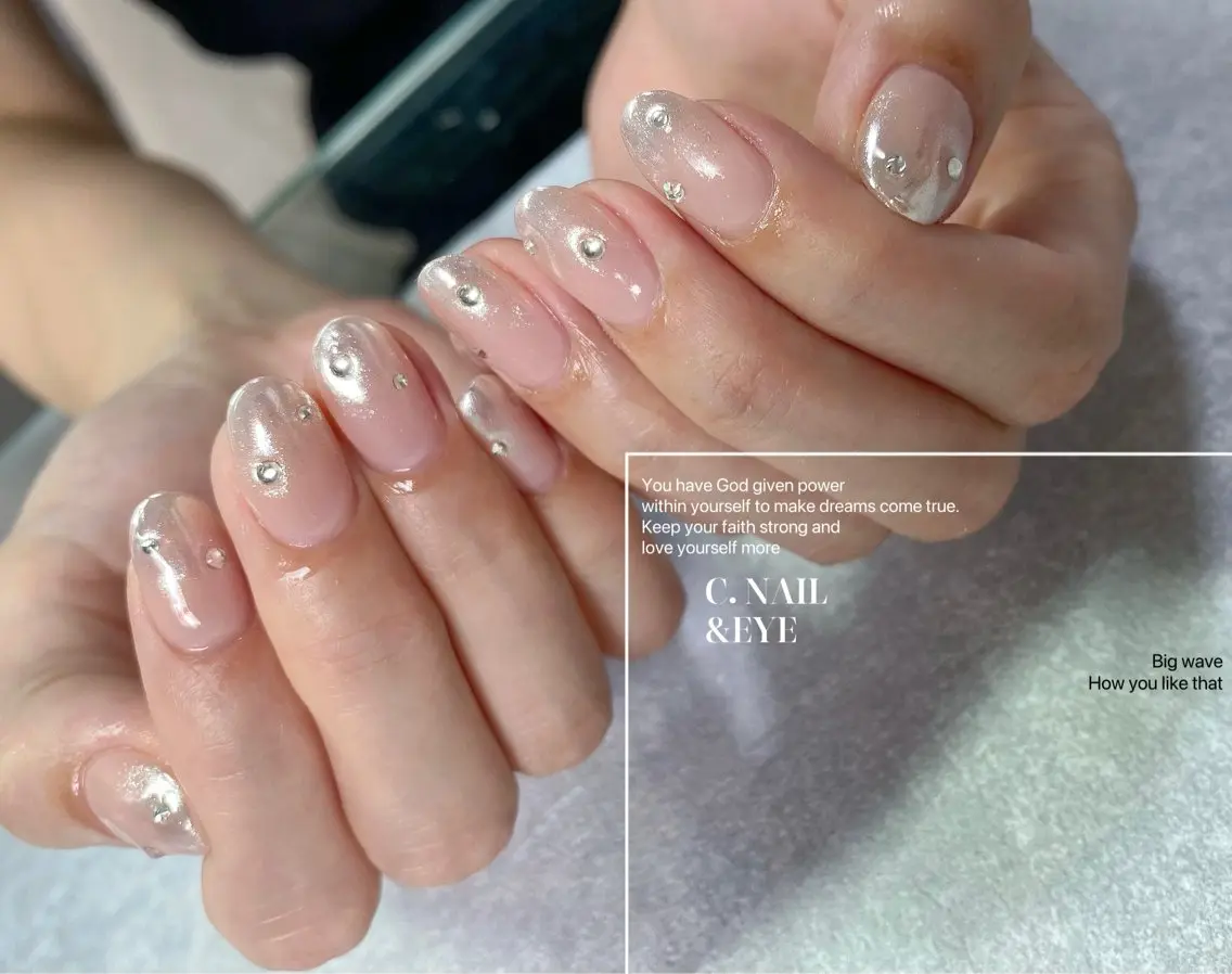 ネイル フラッシュネイル フットネイル 氷ネイル・うるうるネイル マグネットネイル ミラーネイル C.Nail &Eyeのネイルデザイン