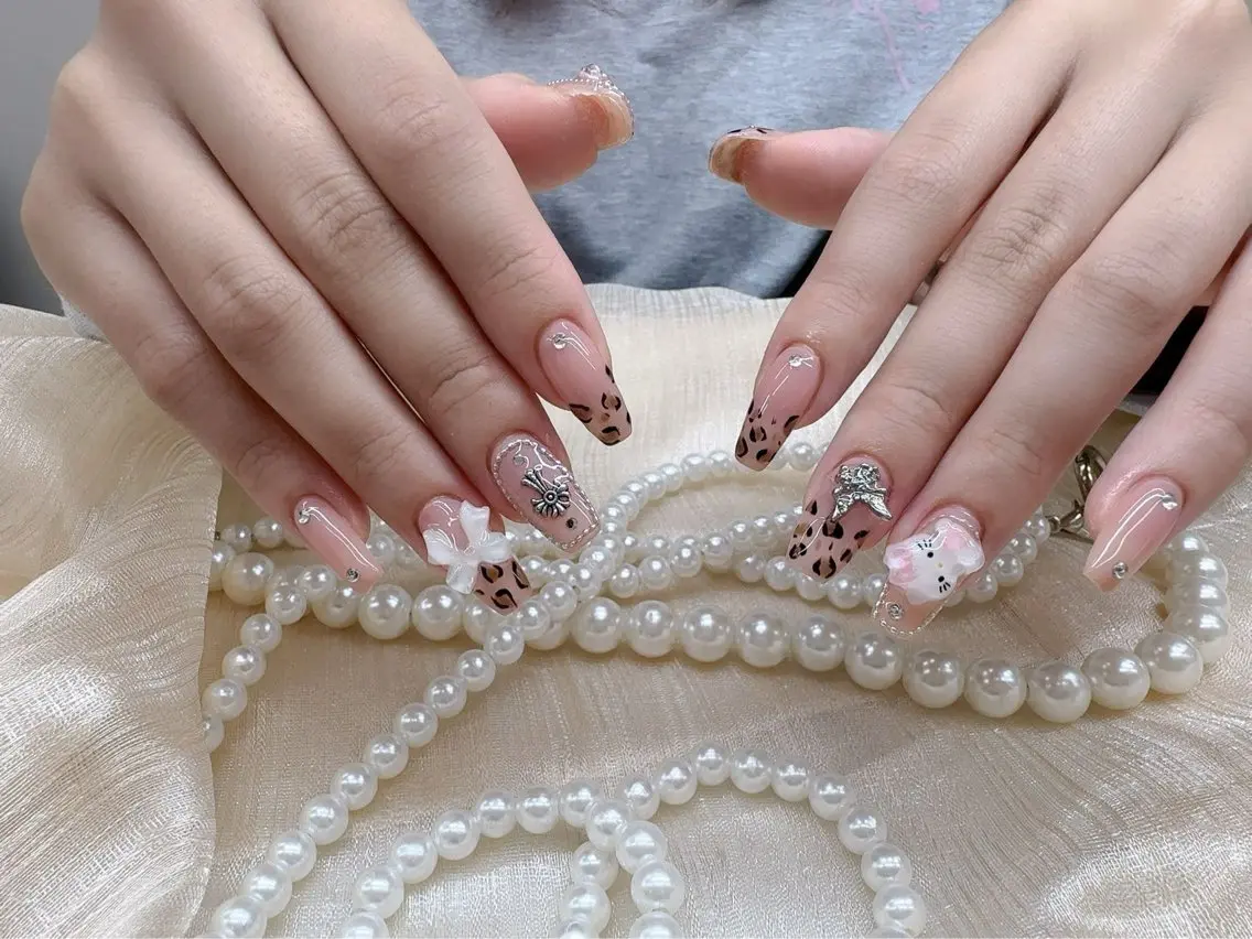 ネイル ハンドネイル 🦋Minmin nail salonのネイルデザイン