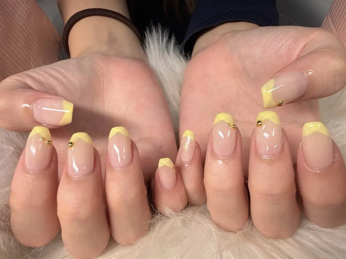 ネイル Amoureuse Satomiのネイルデザイン