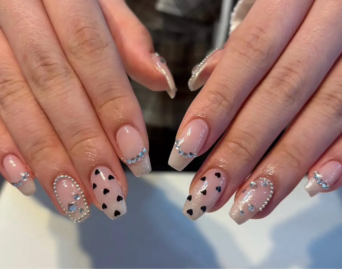 ネイル ハンドネイル NiJi Nailsのネイルデザイン
