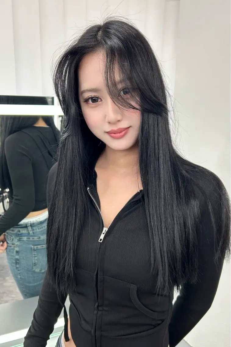 ロング カラー nanaka 🤍韓国ワンホンヘアのヘアスタイル