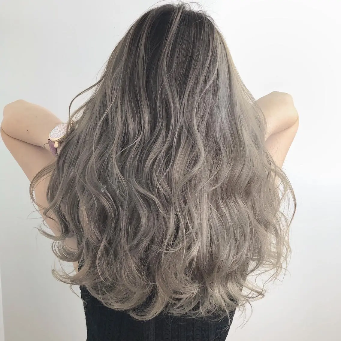 ロング カラー ブリーチ ケアブリーチ 透明感カラー イルミナカラー トリートメント ⭐️Shelter by TOKYO⭐️のヘアスタイル