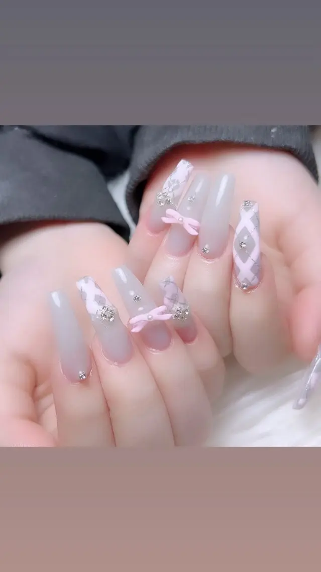 ネイル ハンドネイル Nail salon EM（エム）千葉のネイルデザイン