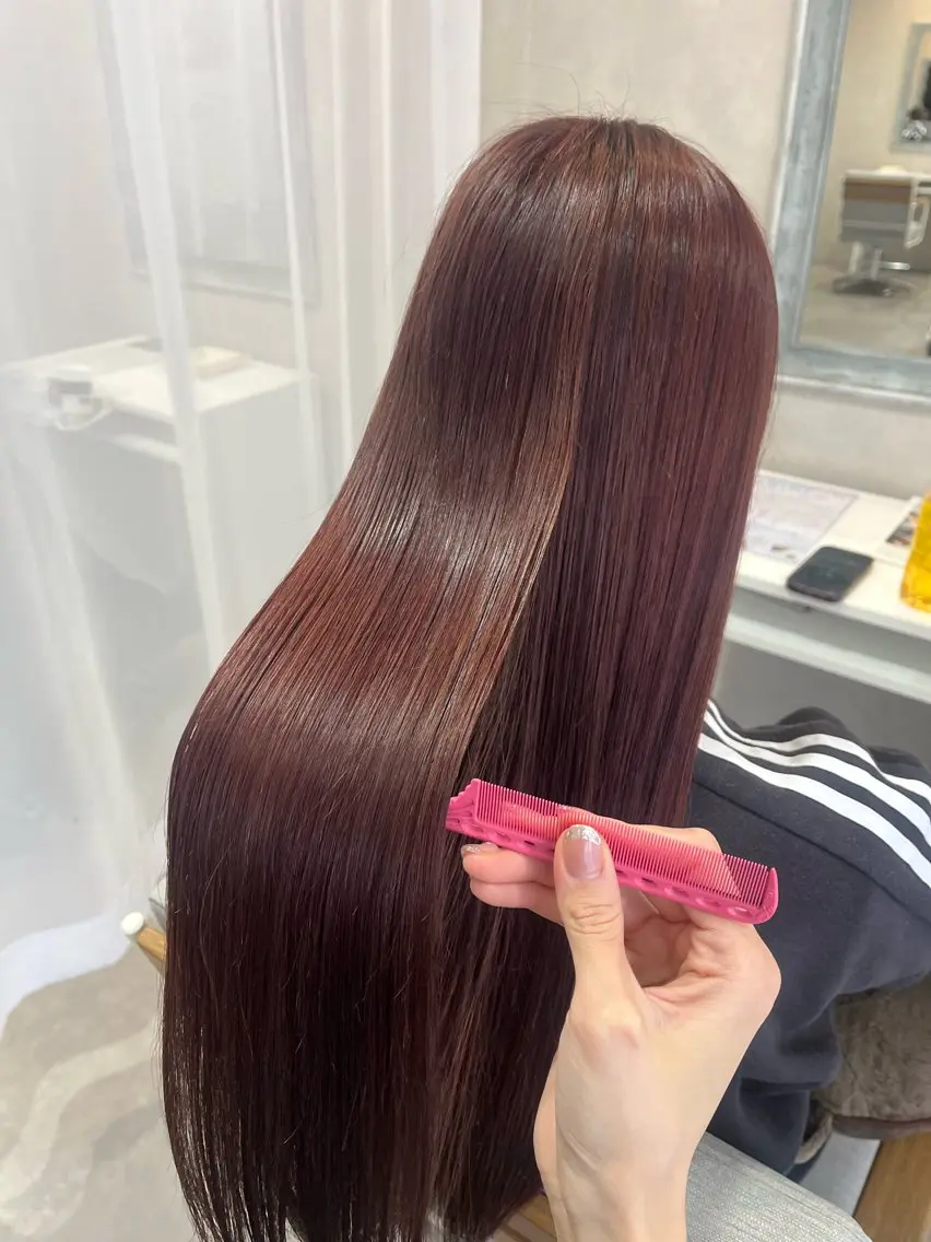カラー ヘアカラー トリートメント 森 愛友のヘアスタイル