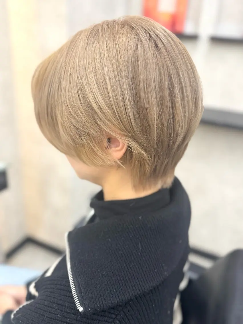 ショート 垢抜け🪄透明感✨ ブリーチ特化のヘアスタイル