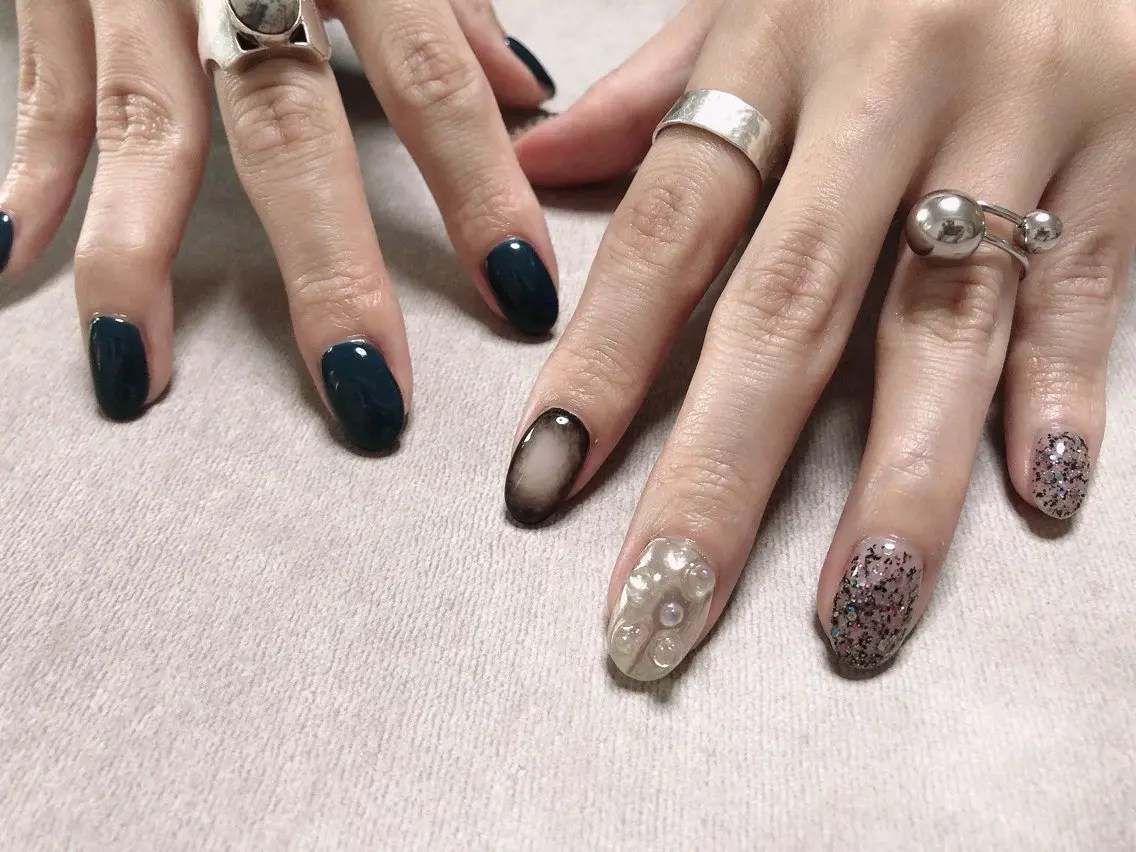 ネイル mano nella manoのネイルデザイン