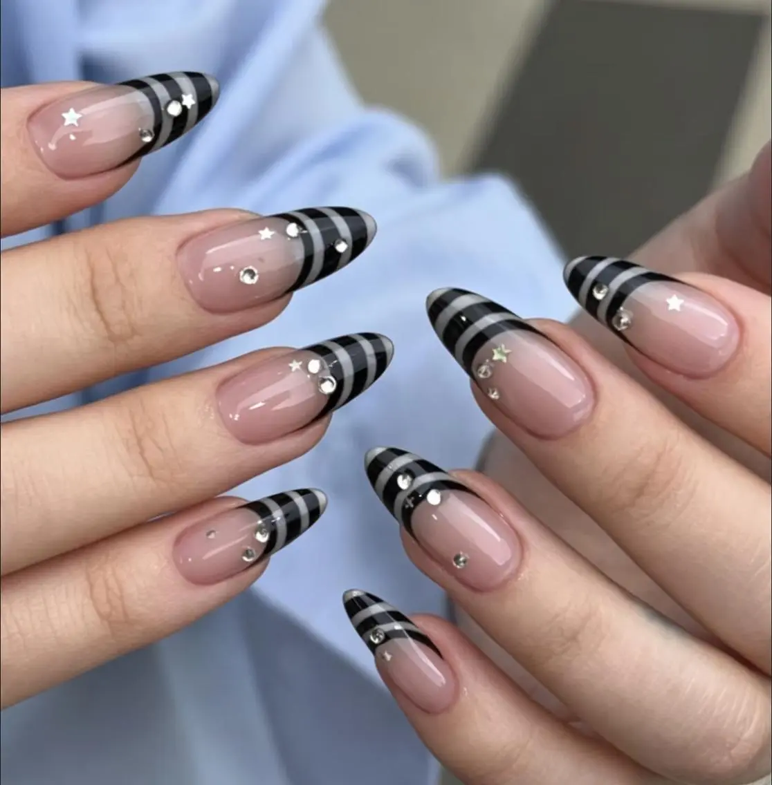 ネイル ハンドネイル 🎀 KiKi_nailのネイルデザイン