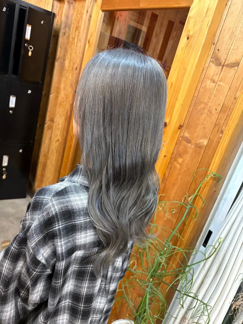 カラー ヘアカラー トリートメント 透けるミルクティー ☕赤味ゼロ★はる吉のヘアスタイル