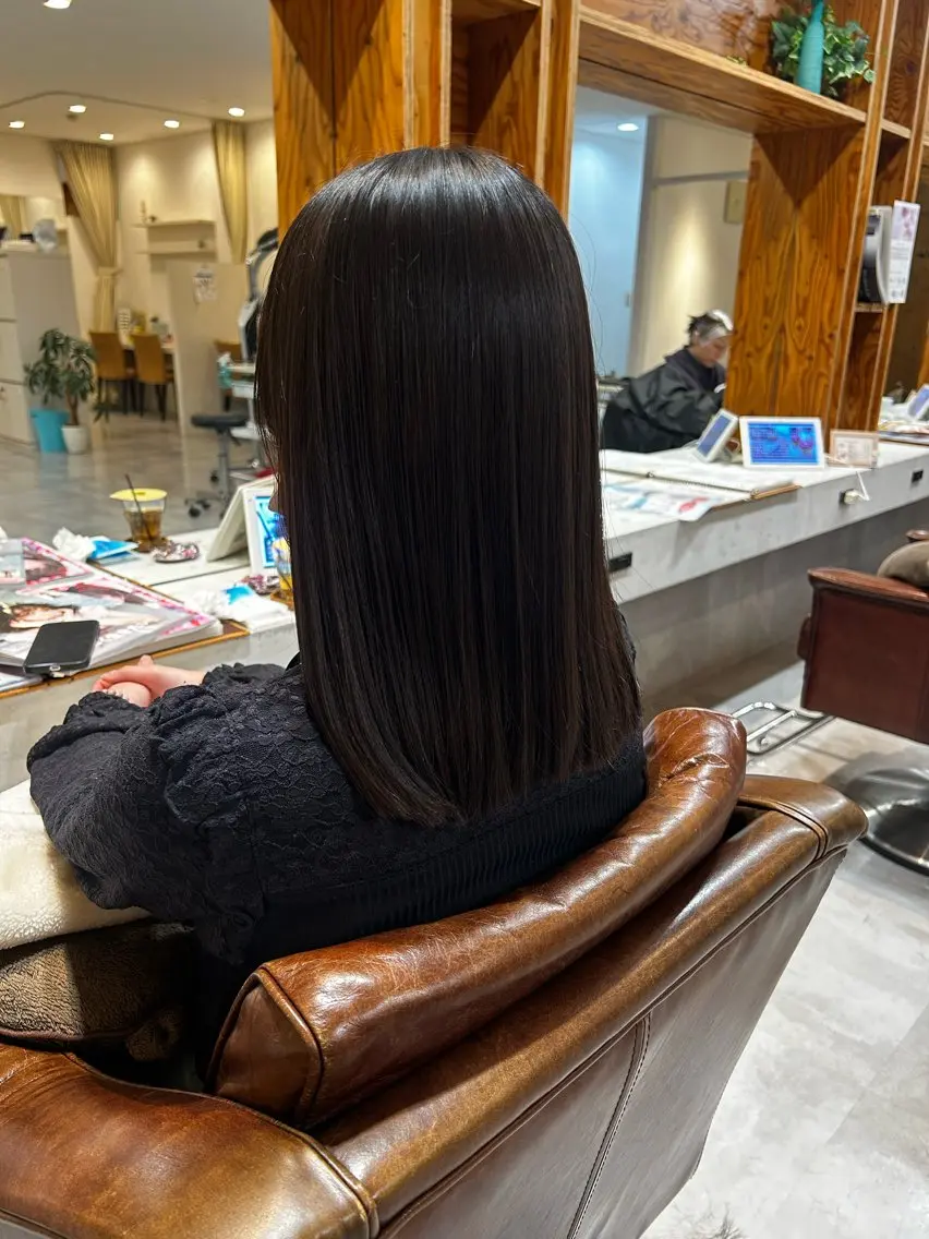 ミディアム 縮毛矯正 adorable 樋口円のヘアスタイル