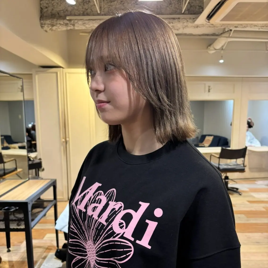 ミディアム ヘアカラー ブリーチなしベージュ カラー✨Takeのヘアスタイル