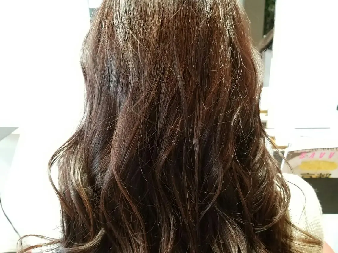 セミロング カラー アッシュ ハイライトカラー 外国人風カラー ハイライト 田中 光のヘアスタイル