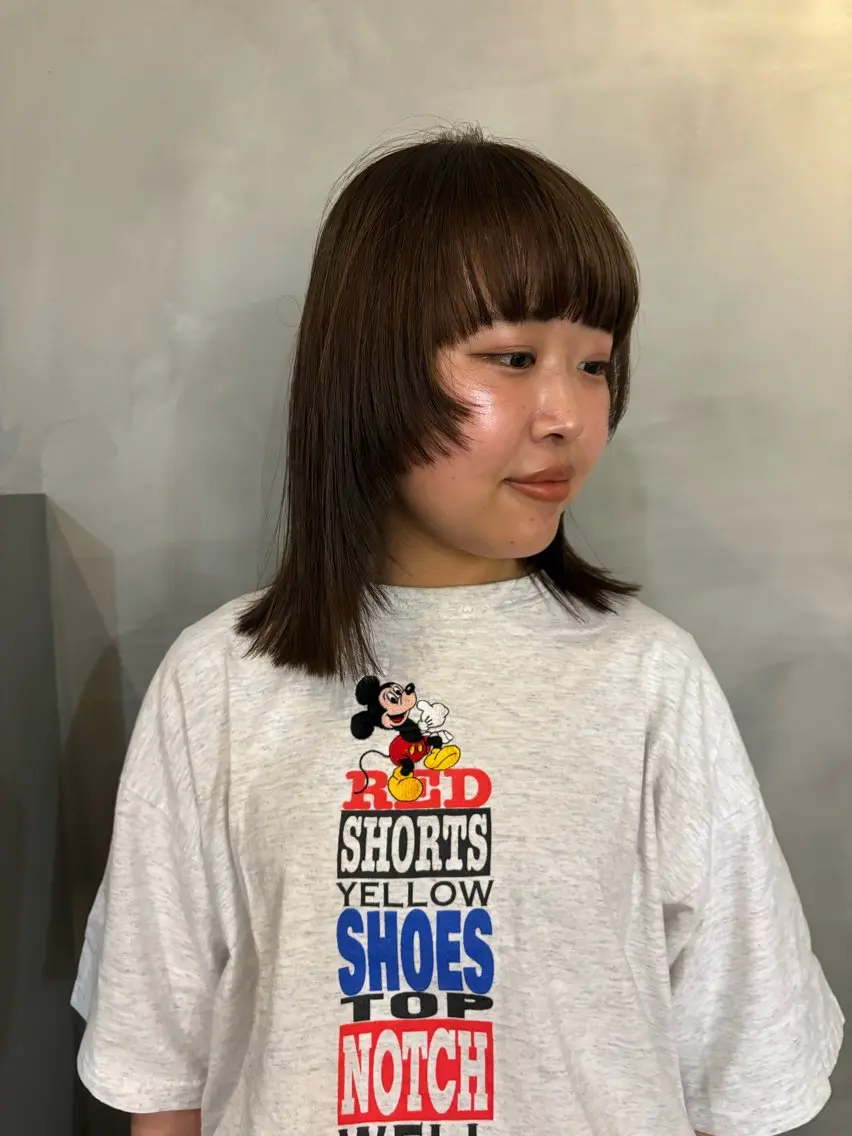 セミロング カット 抜け感レイヤーカット 🐄Hanakaのヘアスタイル