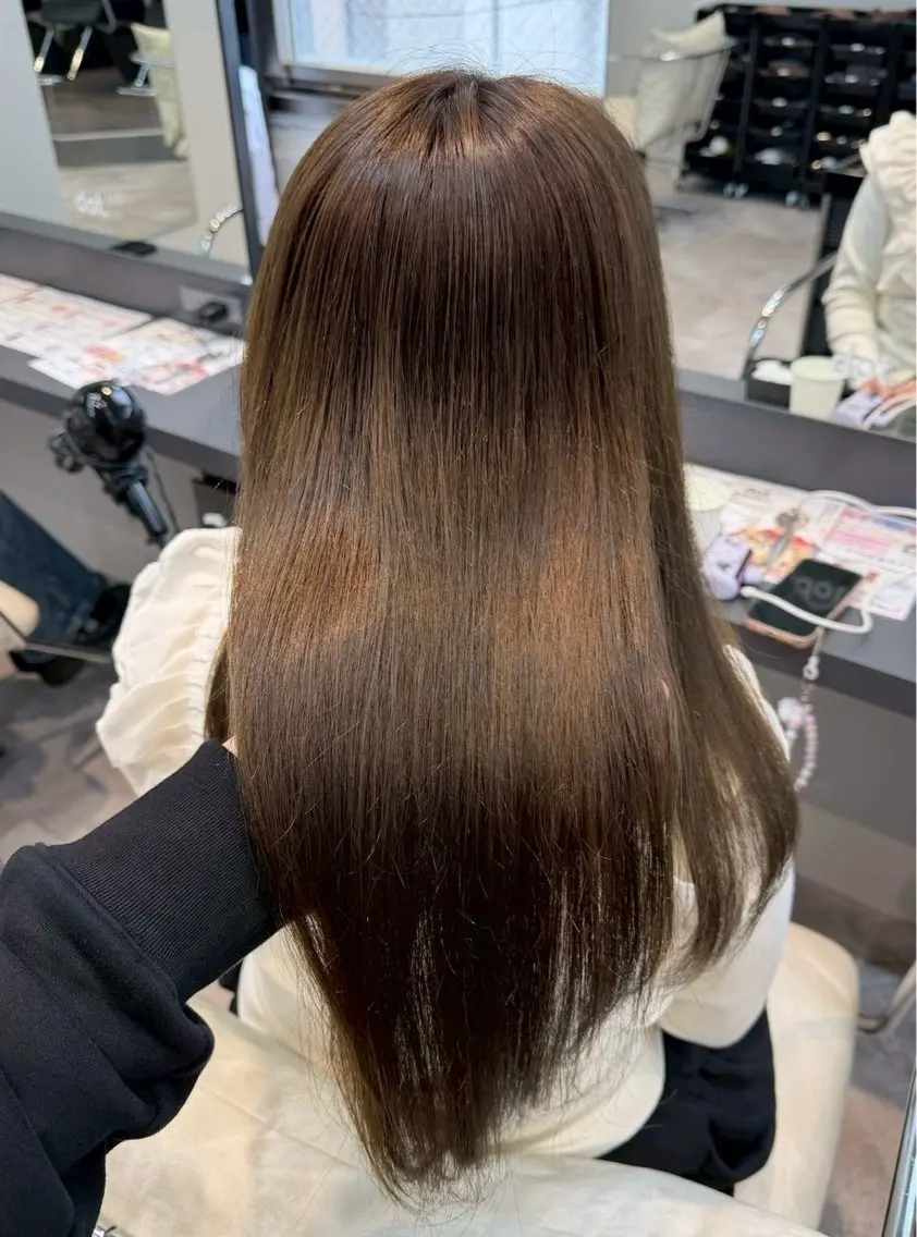ロング カラー 透明感カラー🩵 ワンホンカラー/えりのヘアスタイル