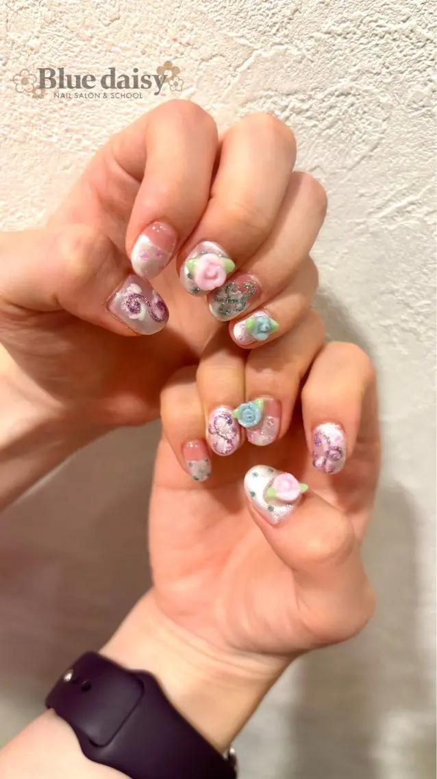 ネイル ガーリー ピンク ぷっくりネイル ハンドネイル Blue daisy 栄本店のネイルデザイン