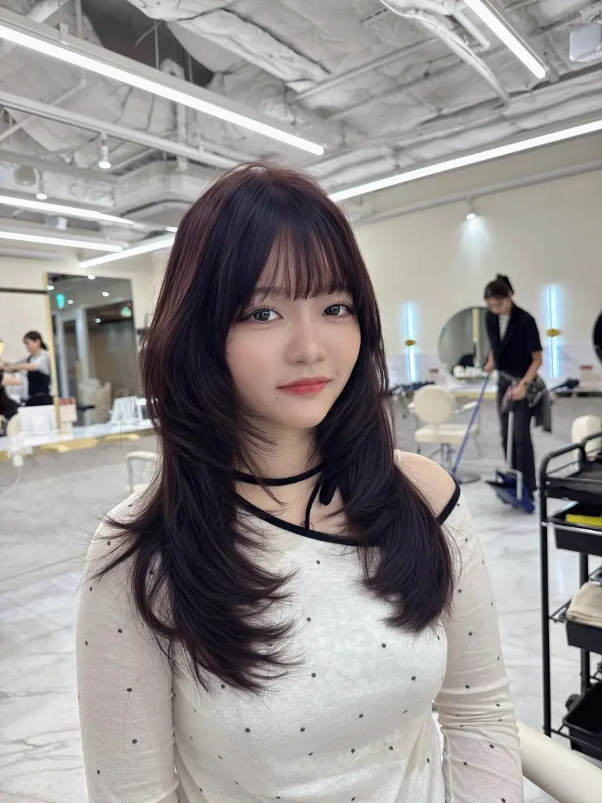 セミロング カラー ヘアアレンジ オリーブカラー レイヤーカット カット ヘアカラー トリートメント 髪質改善特化 🫧松野力也のヘアスタイル