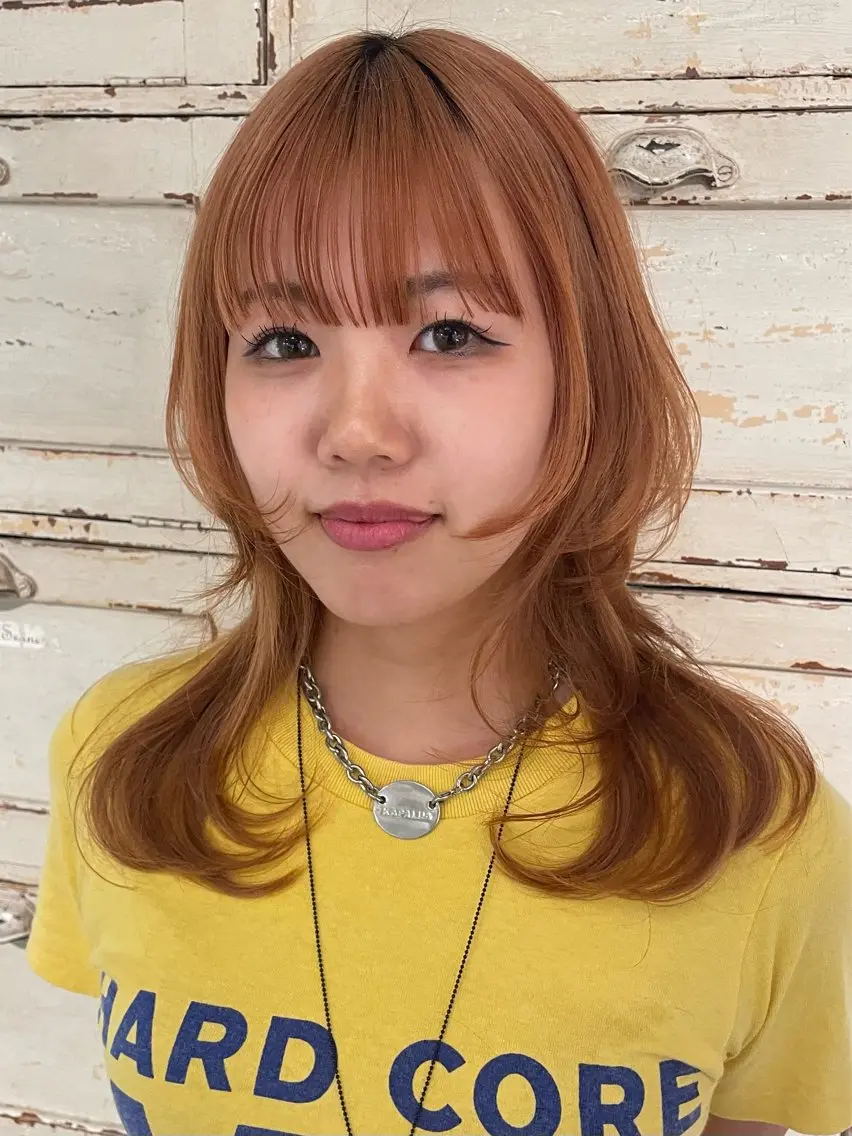 セミロング 顔まわりレイヤー ハッシュカット レイヤーカット ウルフカット カット RorriM natsuのヘアスタイル