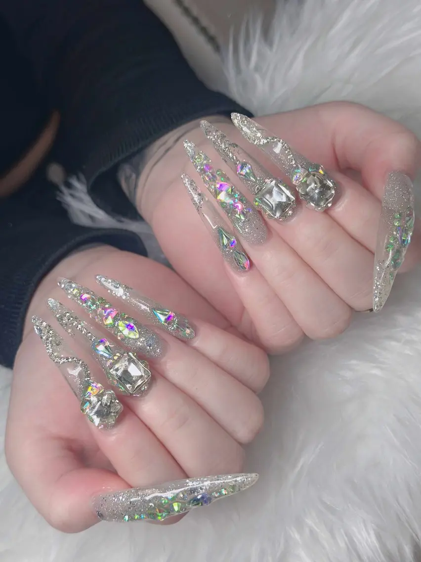 ネイル オーロラネイル フレンチネイル ジェルネイル ハロウィン キラキラネイル ハンドネイル H.baby Nail Salonのネイルデザイン
