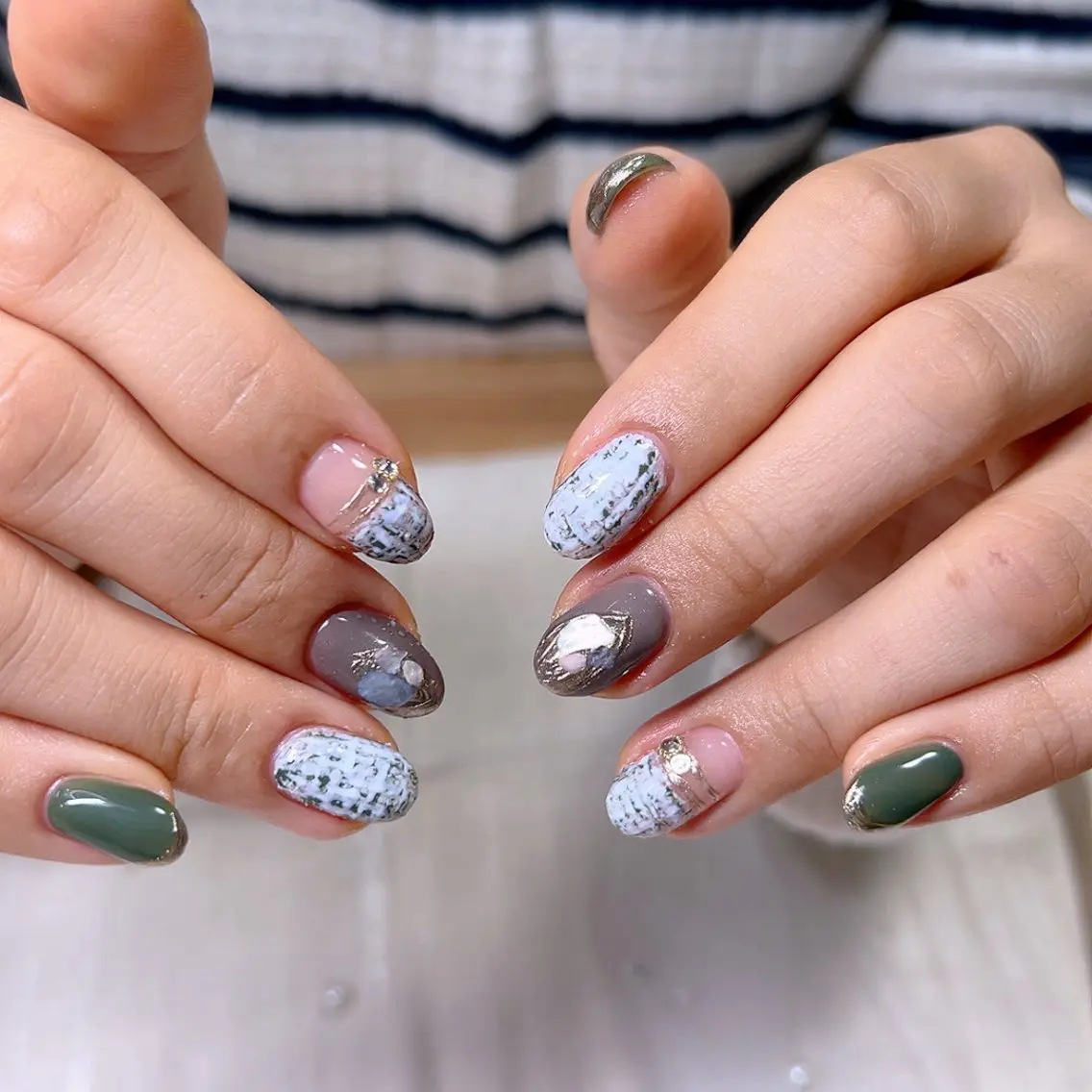 ネイル ミラーネイル オフィスネイル シンプルネイル Cute Tips nailのネイルデザイン