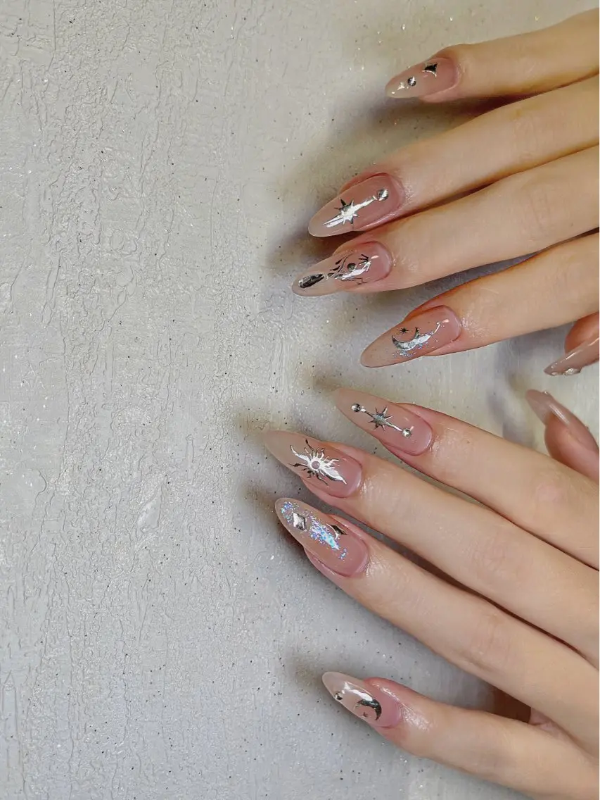 ネイル Minami Nailのネイルデザイン