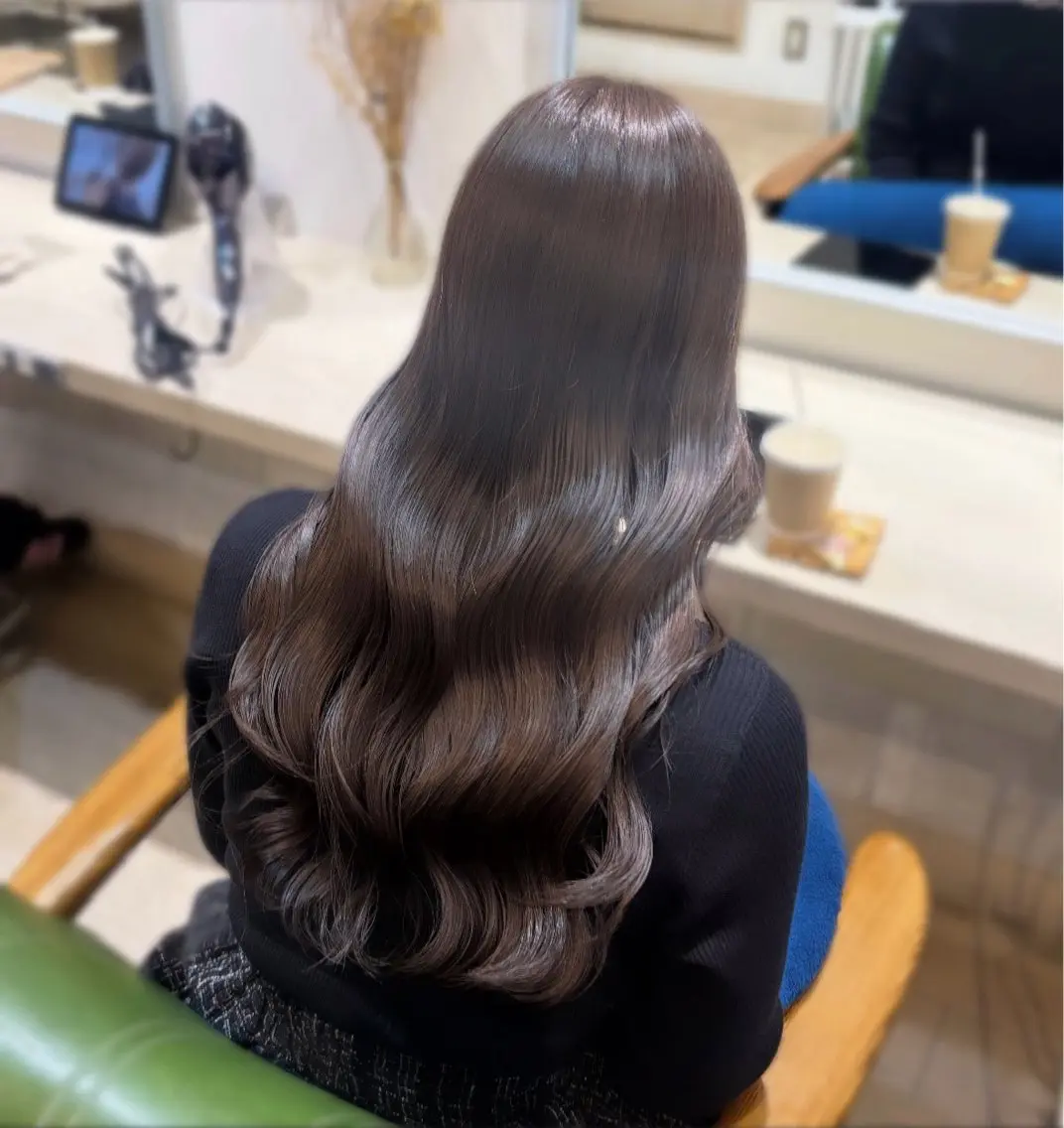 カラー ヘアカラー ROCCO saraのヘアスタイル