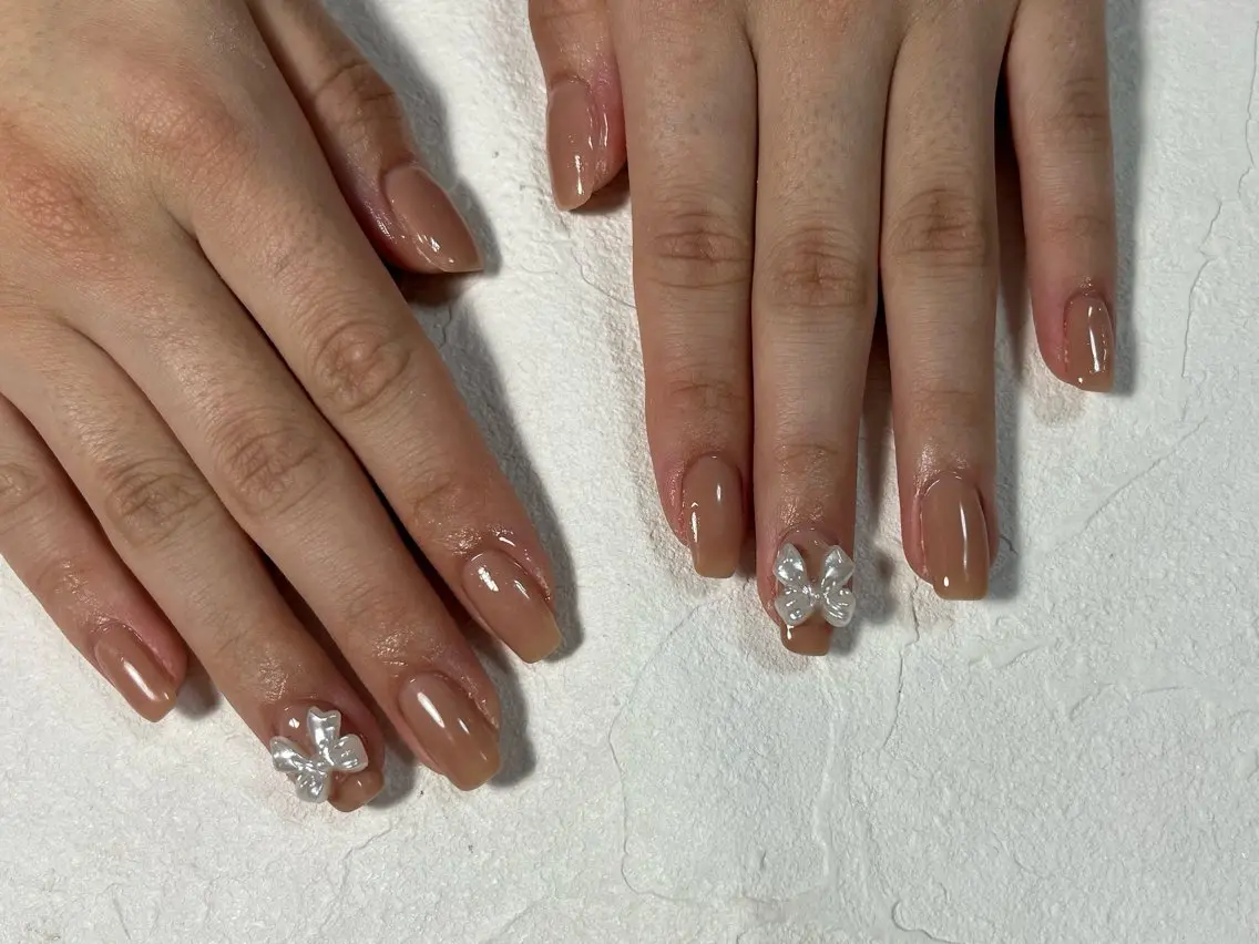 ネイル オーロラネイル フットネイル フレンチネイル ジェルネイル 韓国ネイル ハンドネイル kiki nail たまプラーザのネイルデザイン