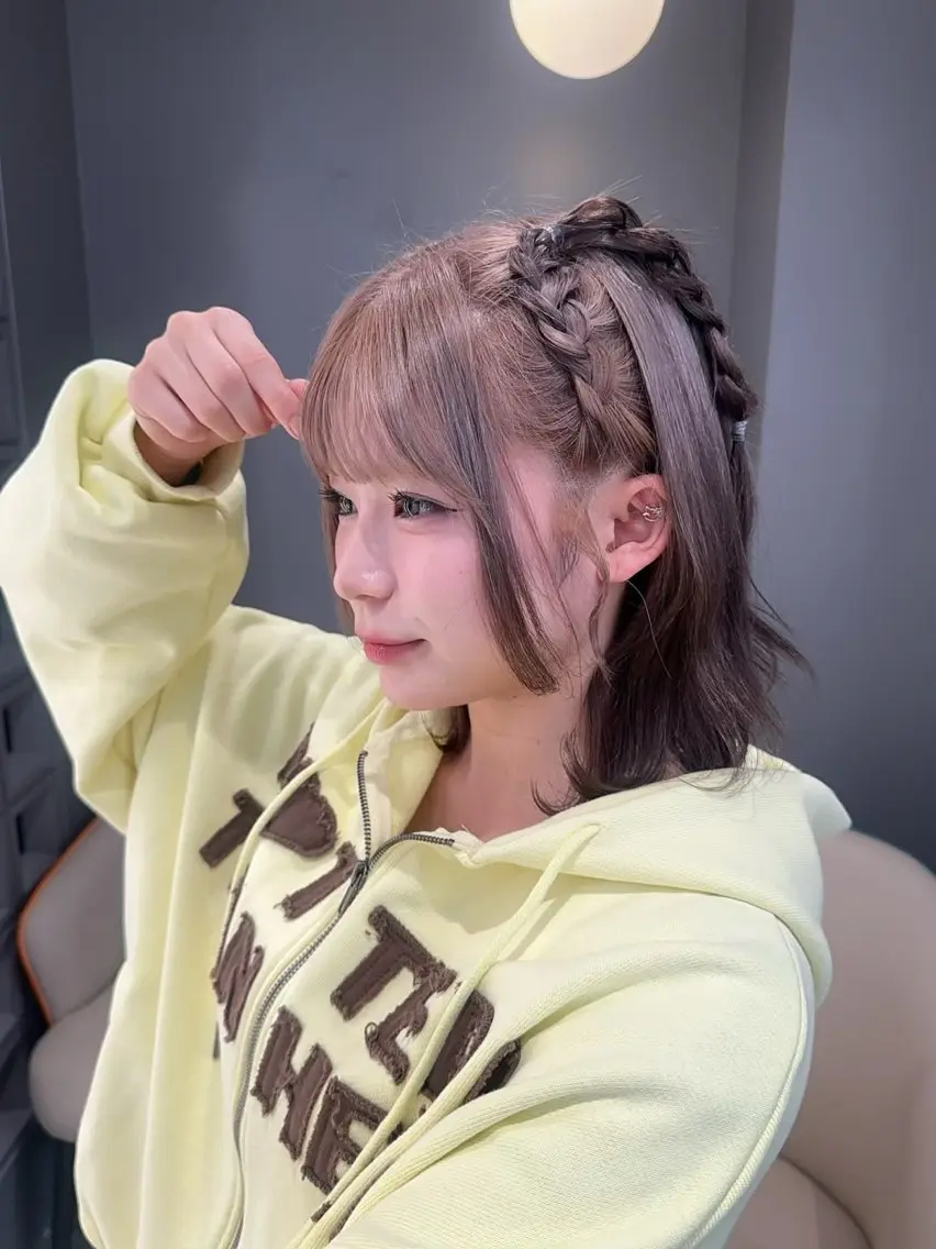 ミディアム カラー ヘアカラー 🎀ちゃんりお🎀 /ブリーチなしカラーのヘアスタイル
