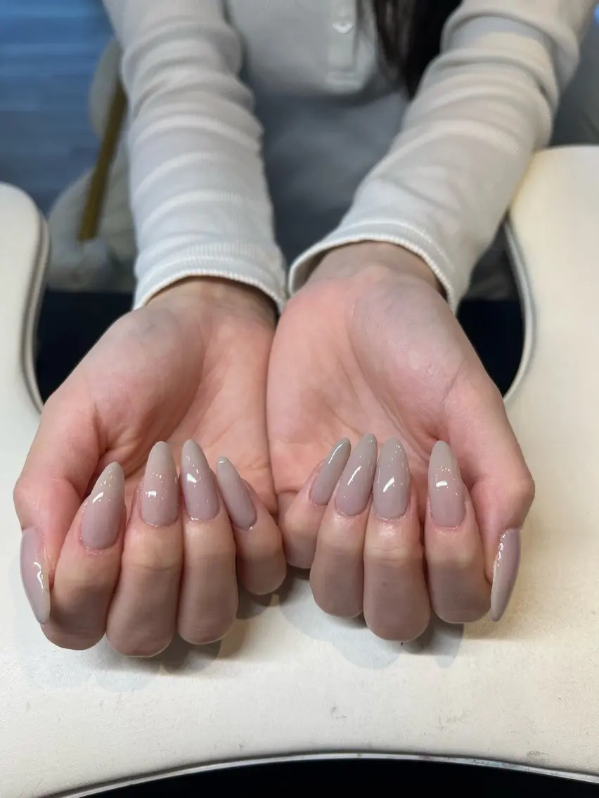 ネイル ハンドネイル ハンドケア tres Erinaのネイルデザイン