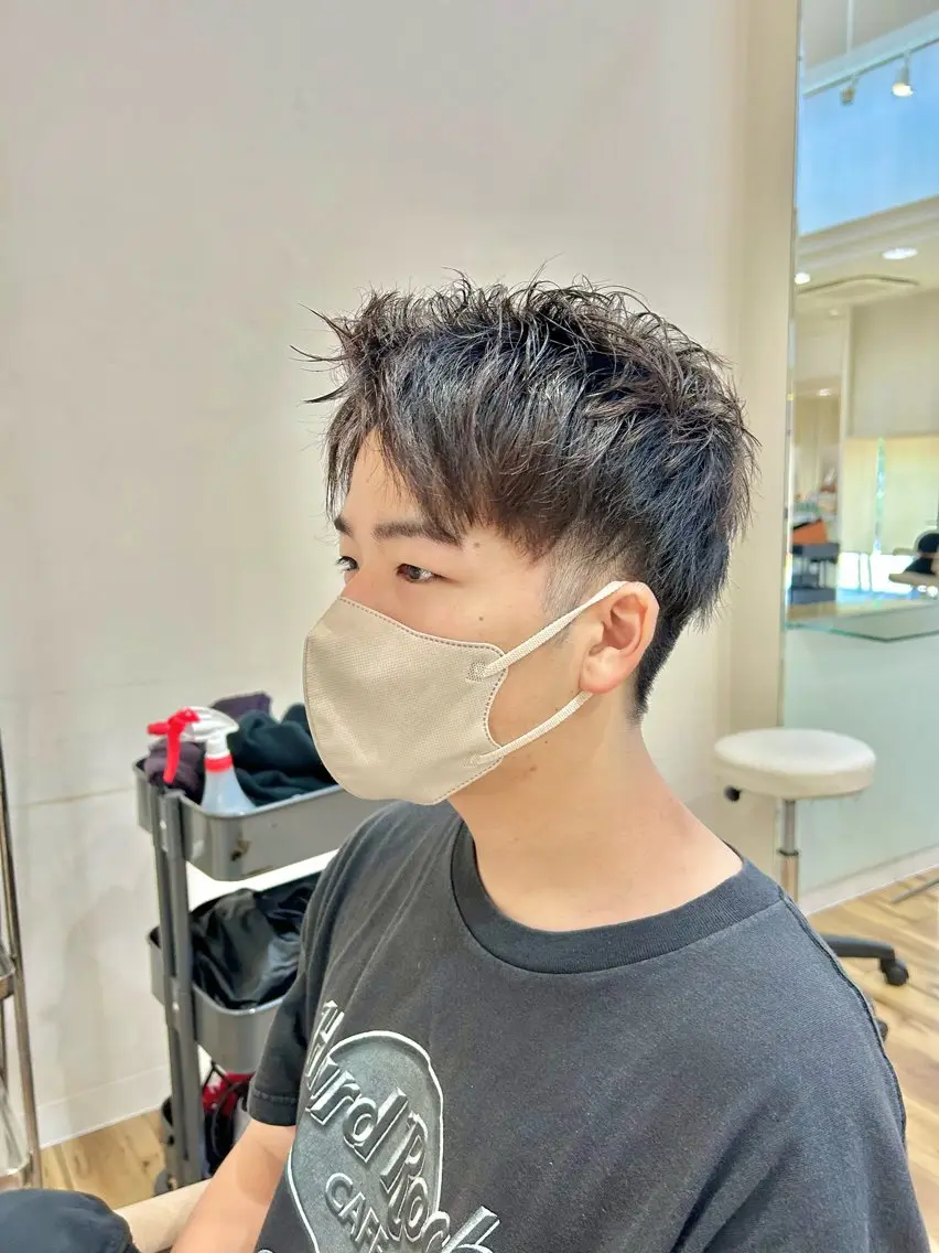 ショート カット 藤森 達也のヘアスタイル