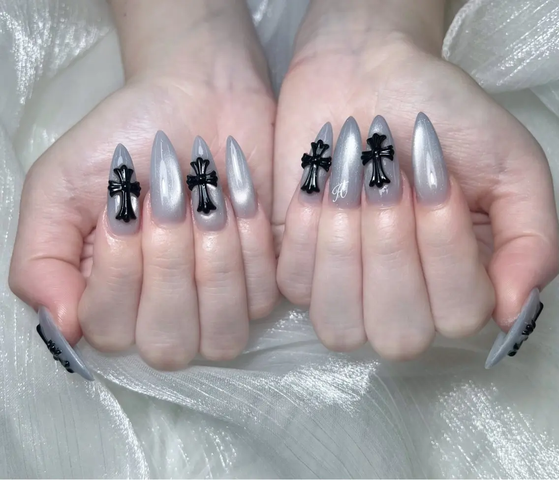 ネイル ハンドネイル KING_NAIL YUMIのネイルデザイン
