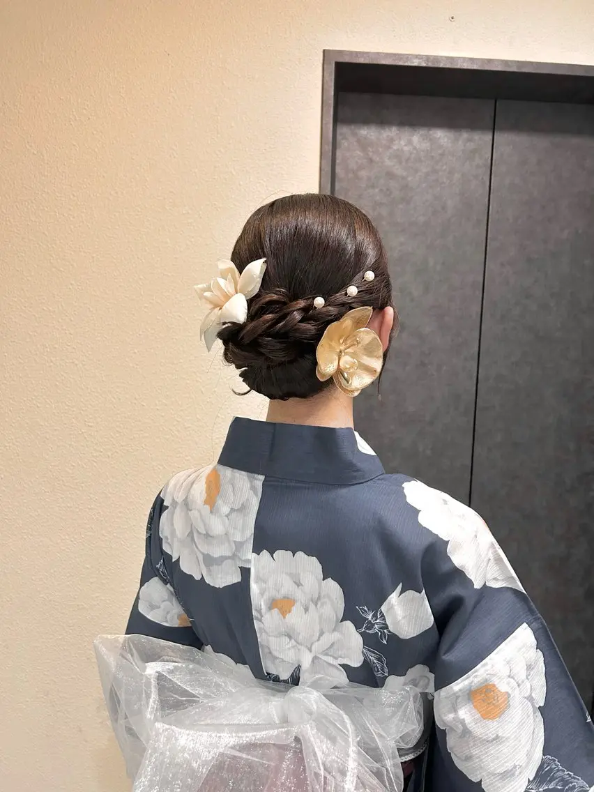 ロング Mila Hazukiのヘアスタイル